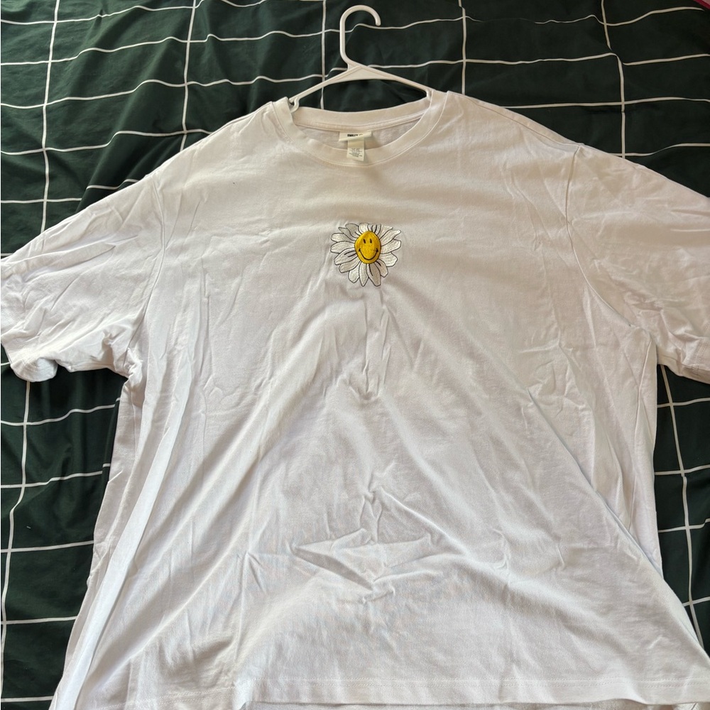 H&M White Smiley Daisy Men's T-Shirt